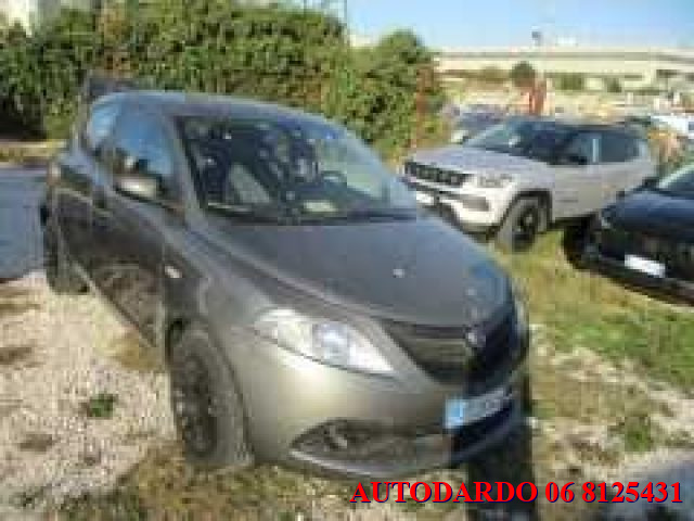 LANCIA Ypsilon Grigio metallizzato