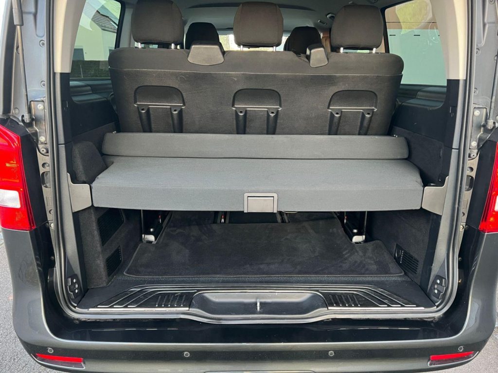 MERCEDES-BENZ V 220 d Automatic Executive 7 Posti - 24