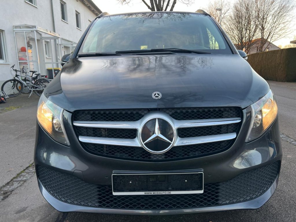 MERCEDES-BENZ V 220 d Automatic Executive 7 Posti - 7