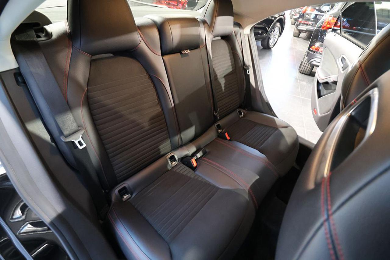 MERCEDES-BENZ CLA 200 d 4Matic Automatic Premium AMG - 19