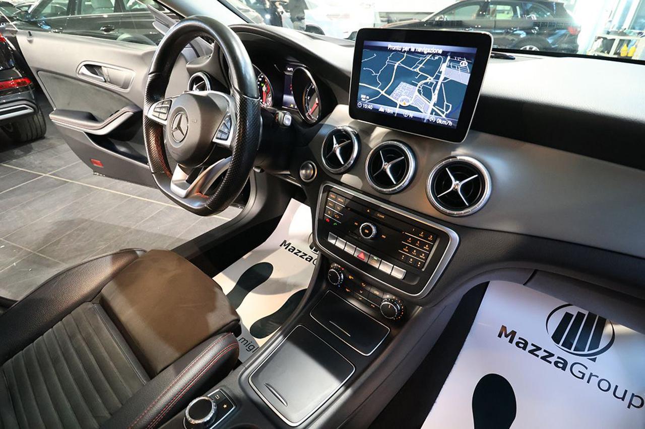 MERCEDES-BENZ CLA 200 d 4Matic Automatic Premium AMG - 30