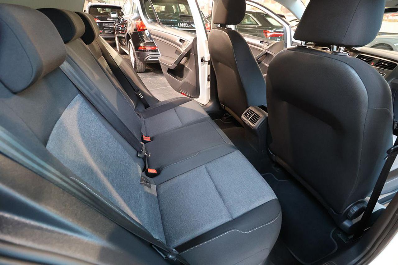 VOLKSWAGEN Golf 1.6 TDI 90cv 5p Business Trendline BMT - 18