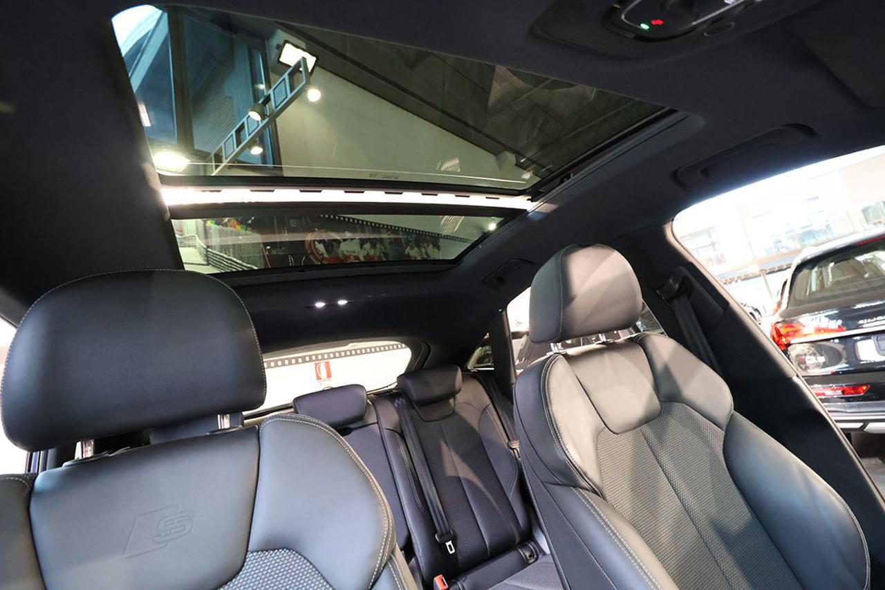 AUDI Q5 40 TDI Sportback S-Tronic S-Line Plus - 24