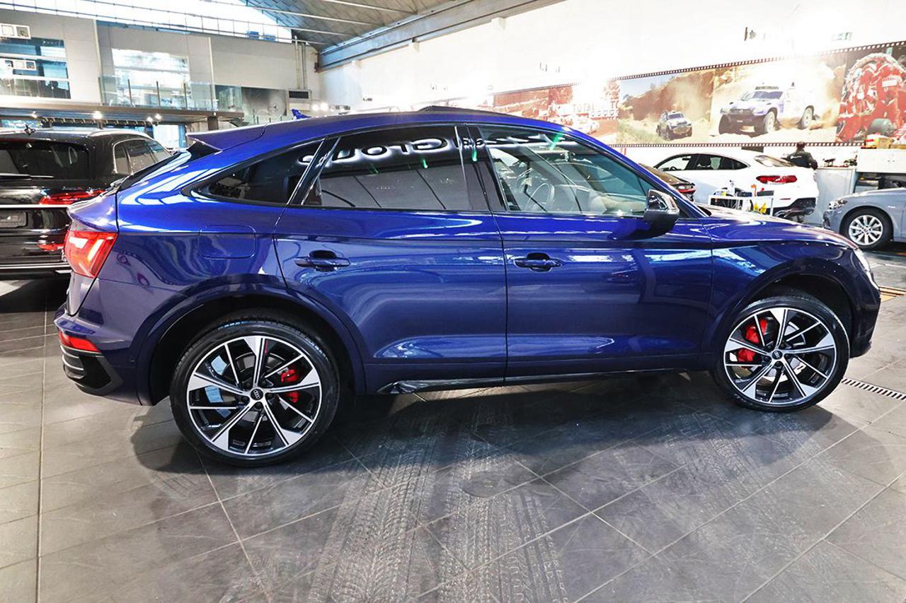 AUDI Q5 40 TDI Sportback S-Tronic S-Line Plus - 11