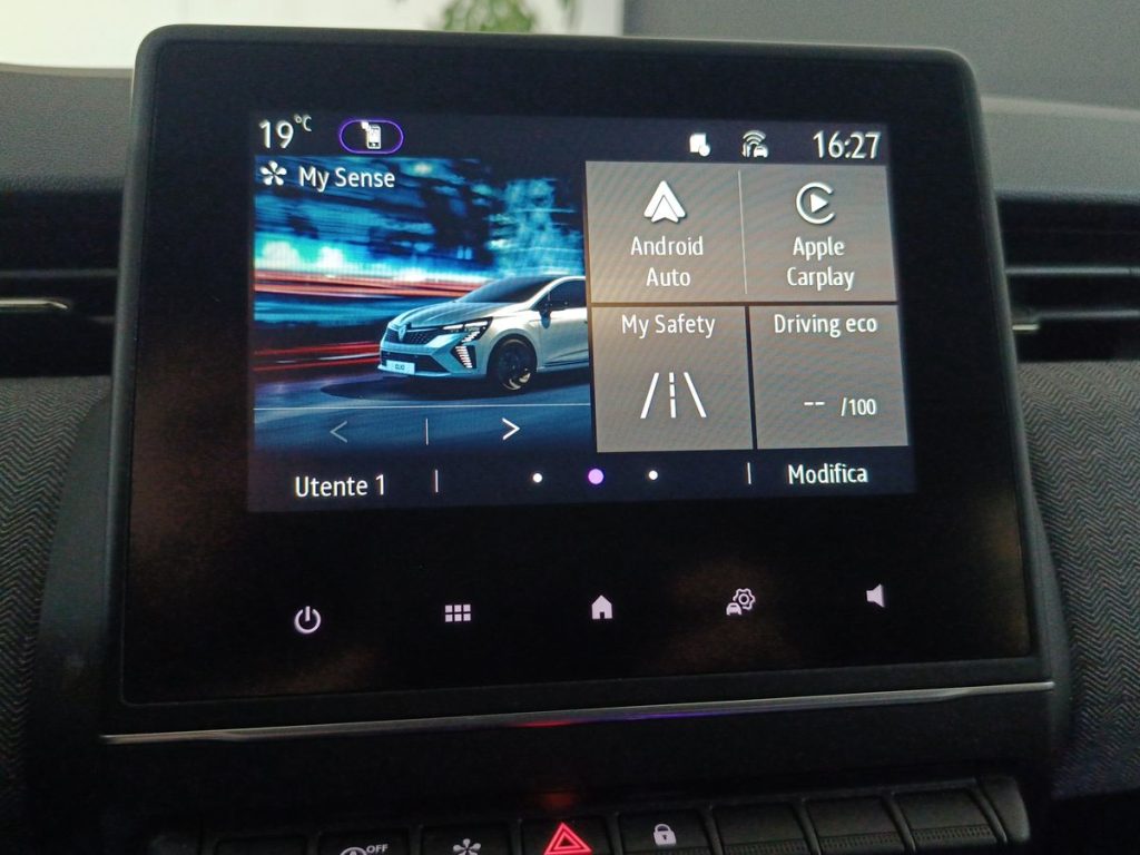 RENAULT Clio TCe 90 CV 5 porte Techno - 16