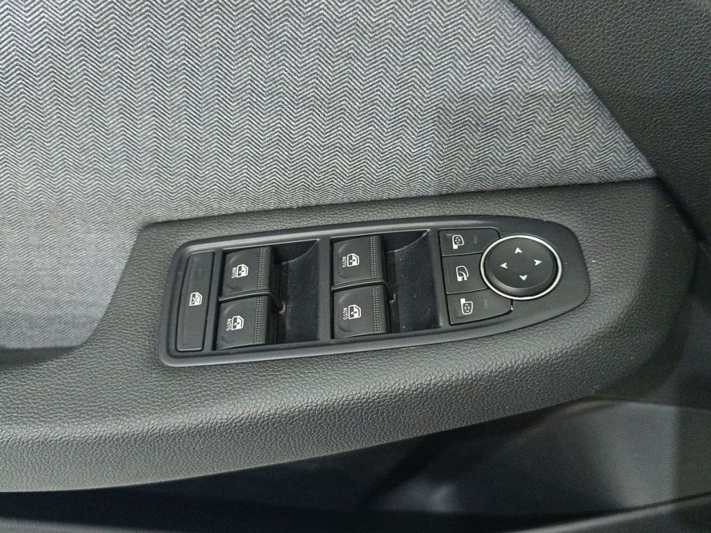 RENAULT Clio TCe 90 CV 5 porte Techno - 21