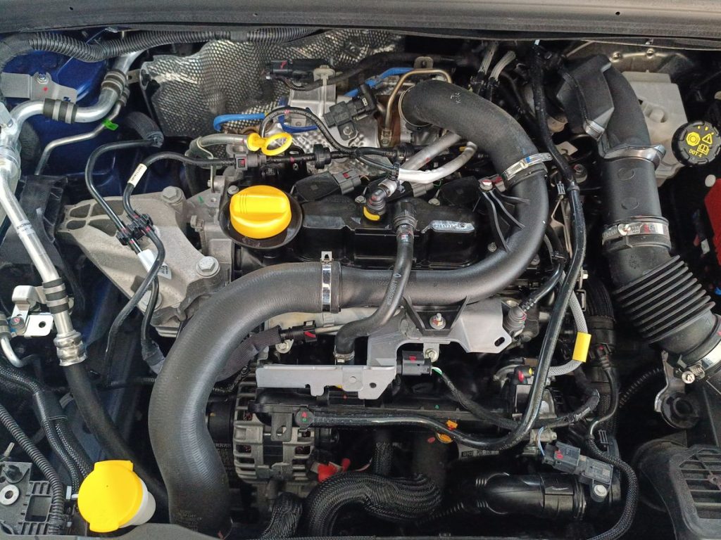 RENAULT Clio TCe 90 CV 5 porte Techno - 22