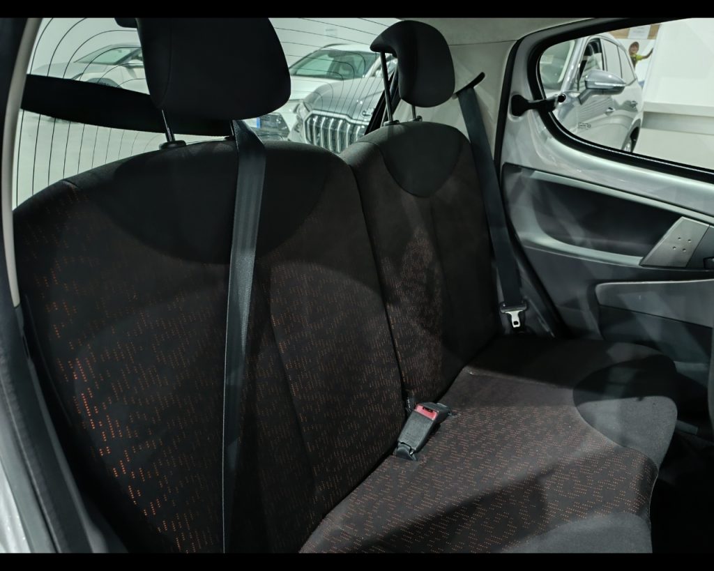 PEUGEOT 107 1.0 68CV 5p. Sweet Years - 8