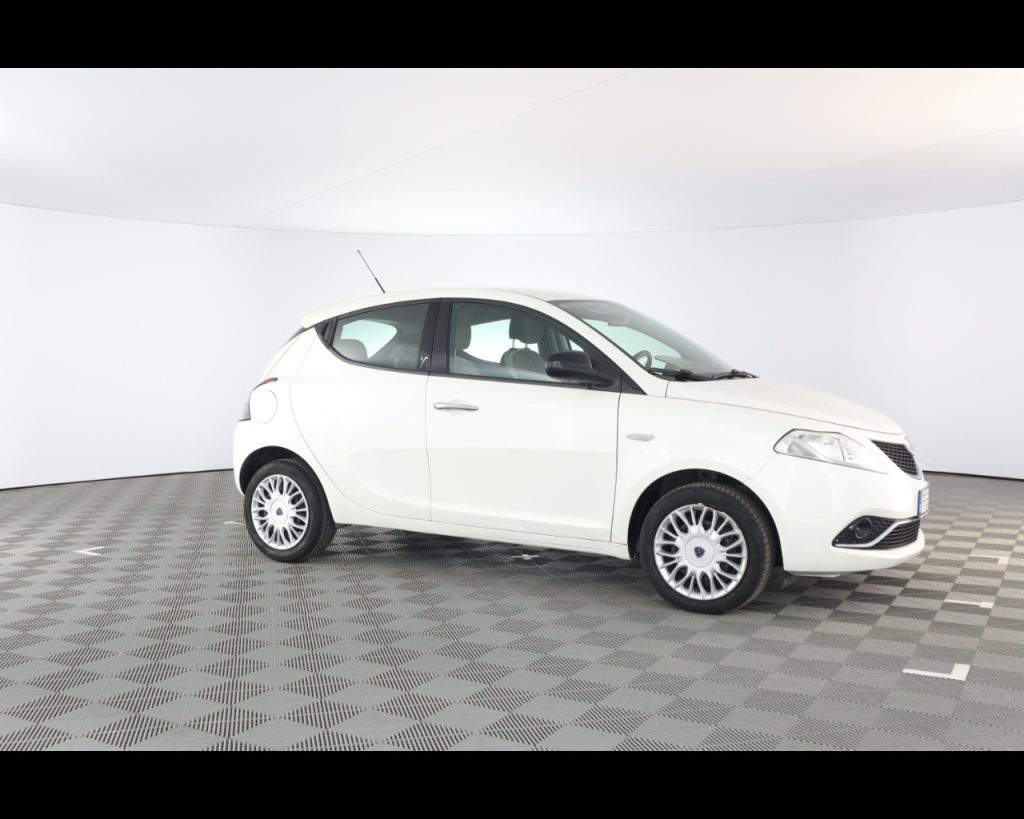 LANCIA Ypsilon 1.2 Gold 69cv - 5