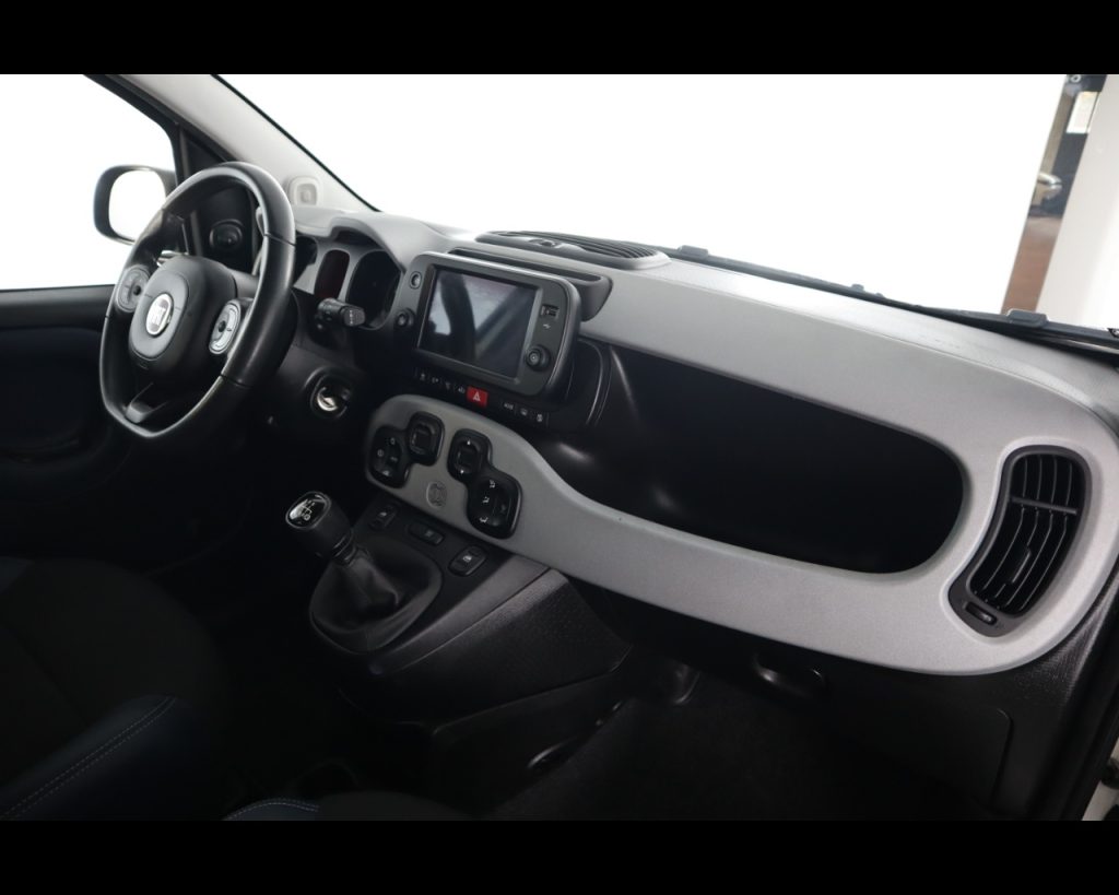 FIAT Panda 1.0 firefly hybrid City Cross s&s 70cv 5p.ti - 16