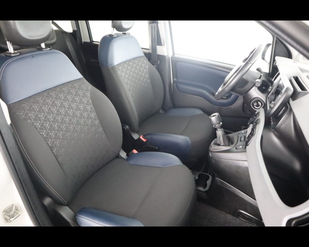 FIAT Panda 1.0 firefly hybrid City Cross s&s 70cv 5p.ti - 17