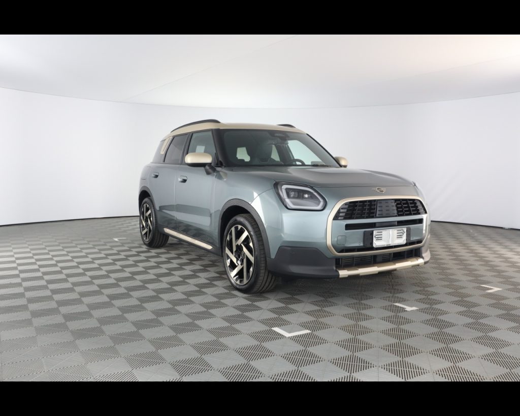 MINI Mini Countryman 1.5 48V C Favoured auto - 4