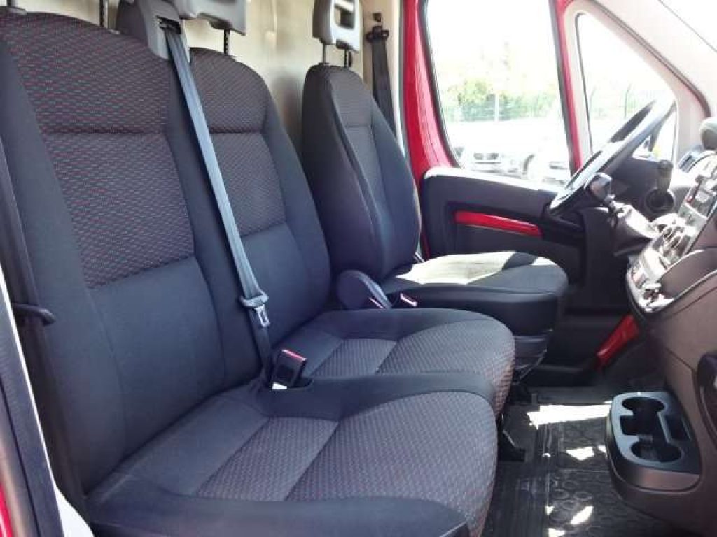 PEUGEOT Boxer 330 2.2 bluehdi 140cv S&S L2H2 - 8