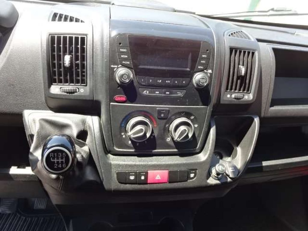 PEUGEOT Boxer 330 2.2 bluehdi 140cv S&S L2H2 - 11