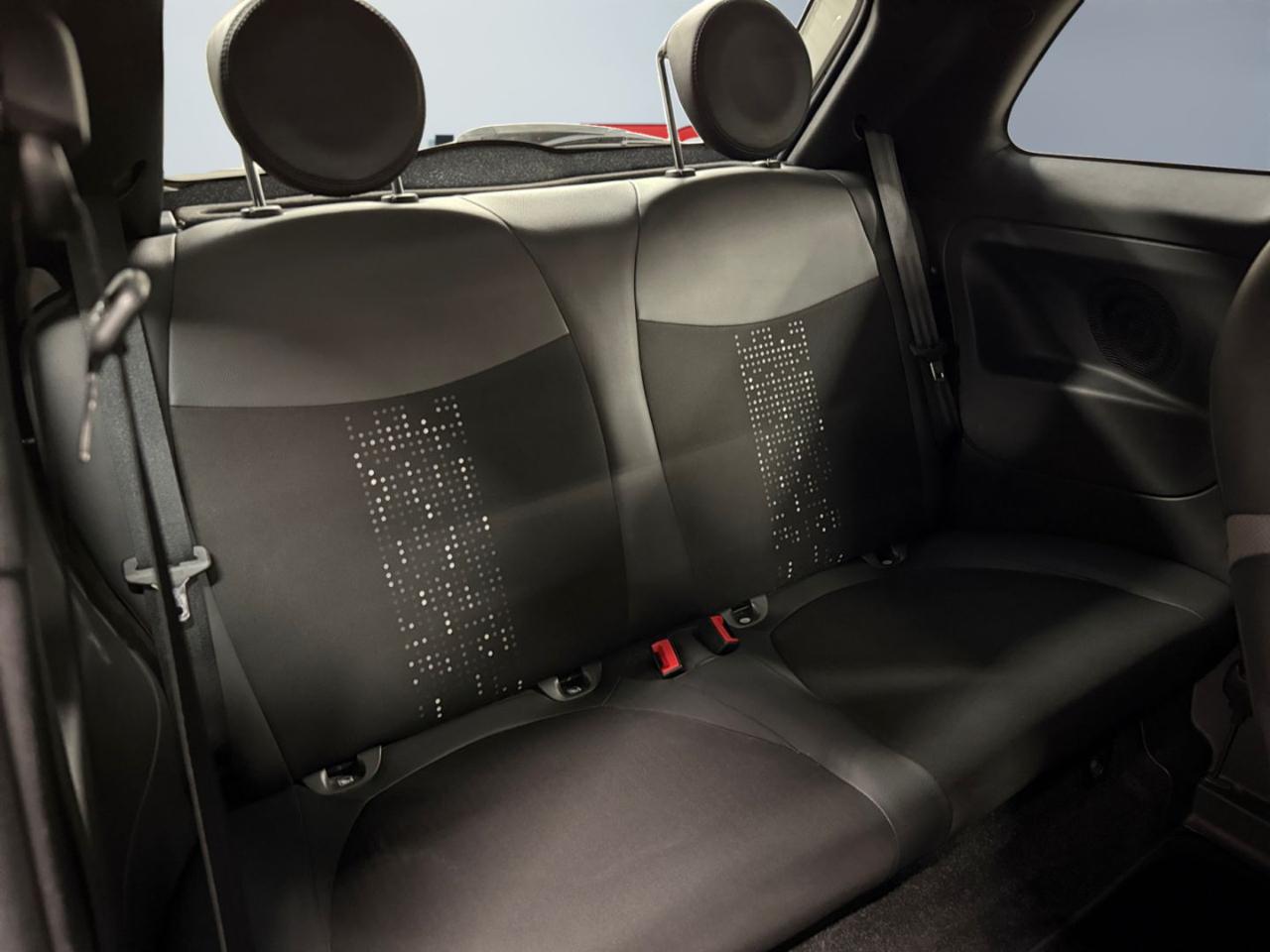 FIAT 500 1.0 Hybrid Connect - 17