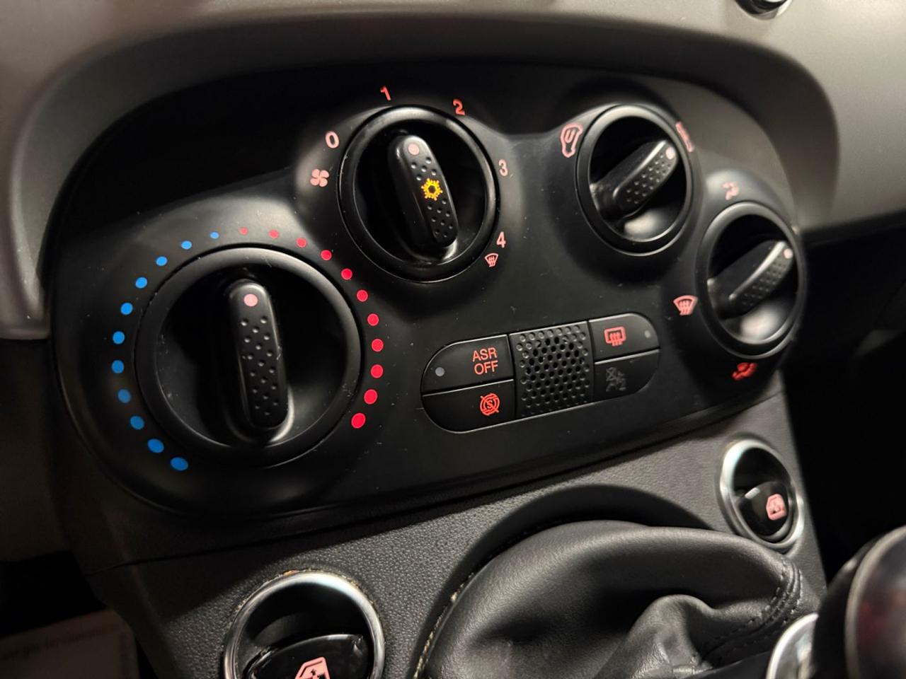 FIAT 500 1.0 Hybrid Connect - 15