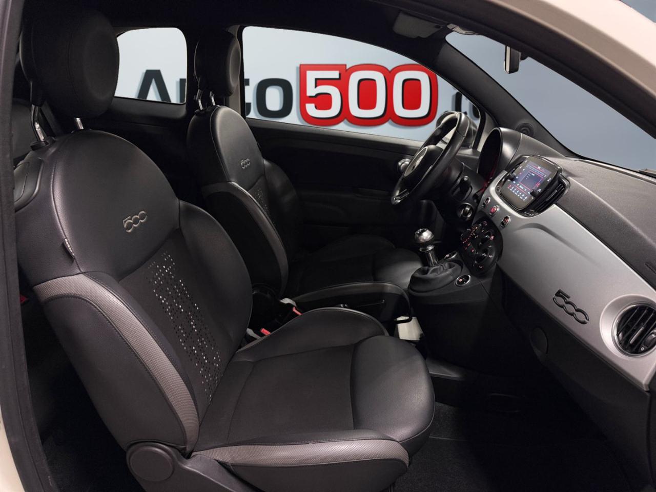 FIAT 500 1.0 Hybrid Connect - 16
