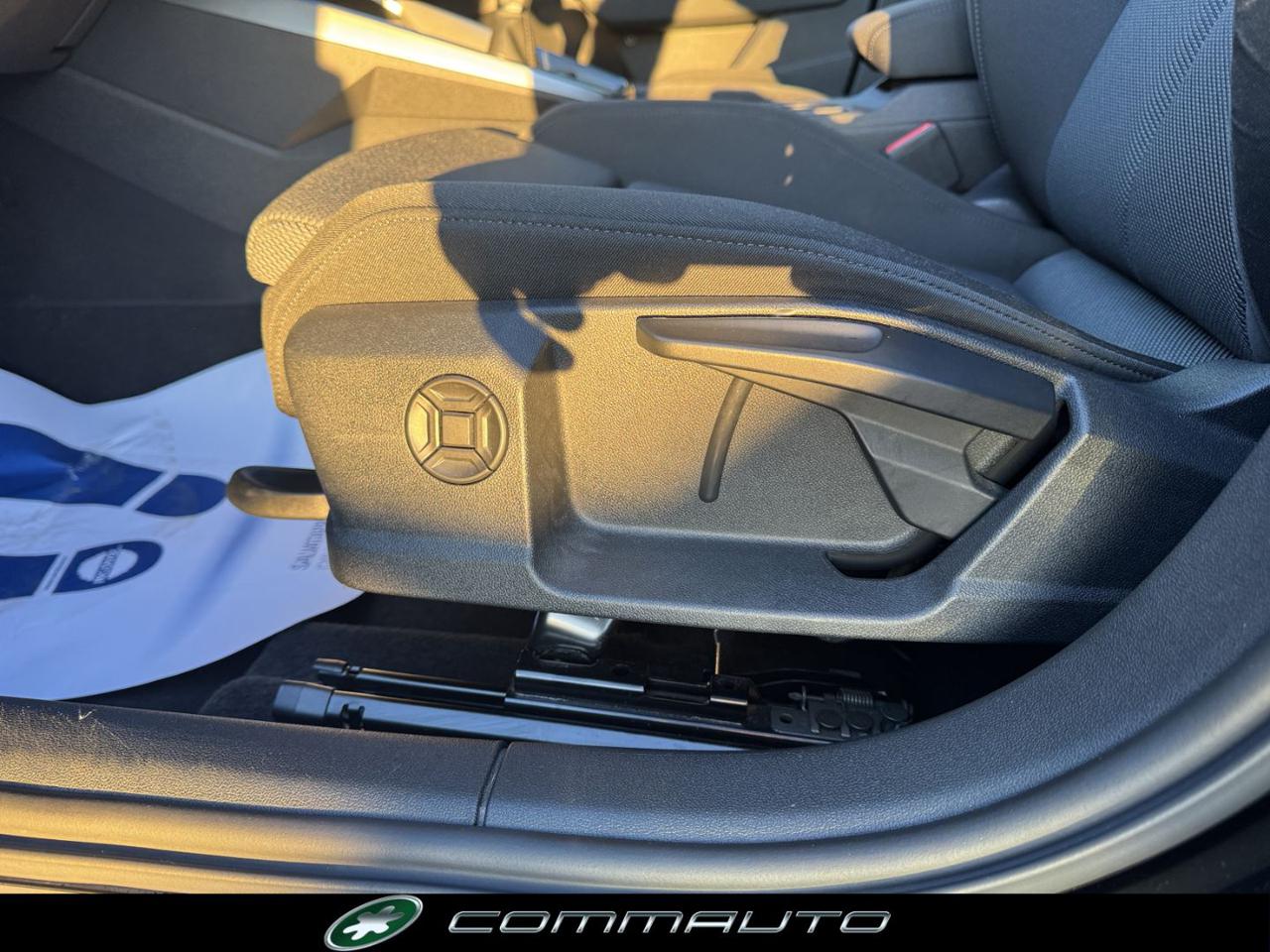 AUDI A3 SPB 35 TFSI Business Advanced - 28