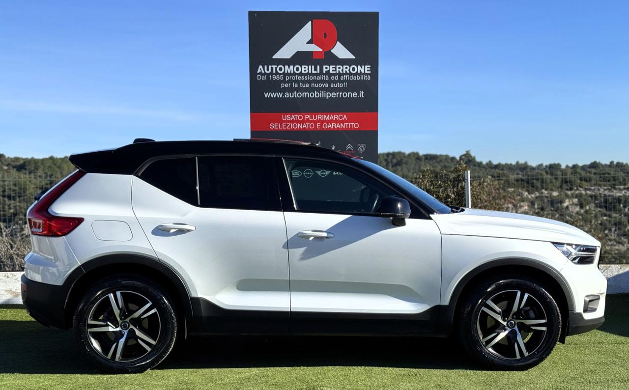 VOLVO XC40 D3 AWD Geartronic R-design (Tetto/Retro/APP/Led) - 15