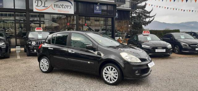 RENAULT Clio Nero metallizzato