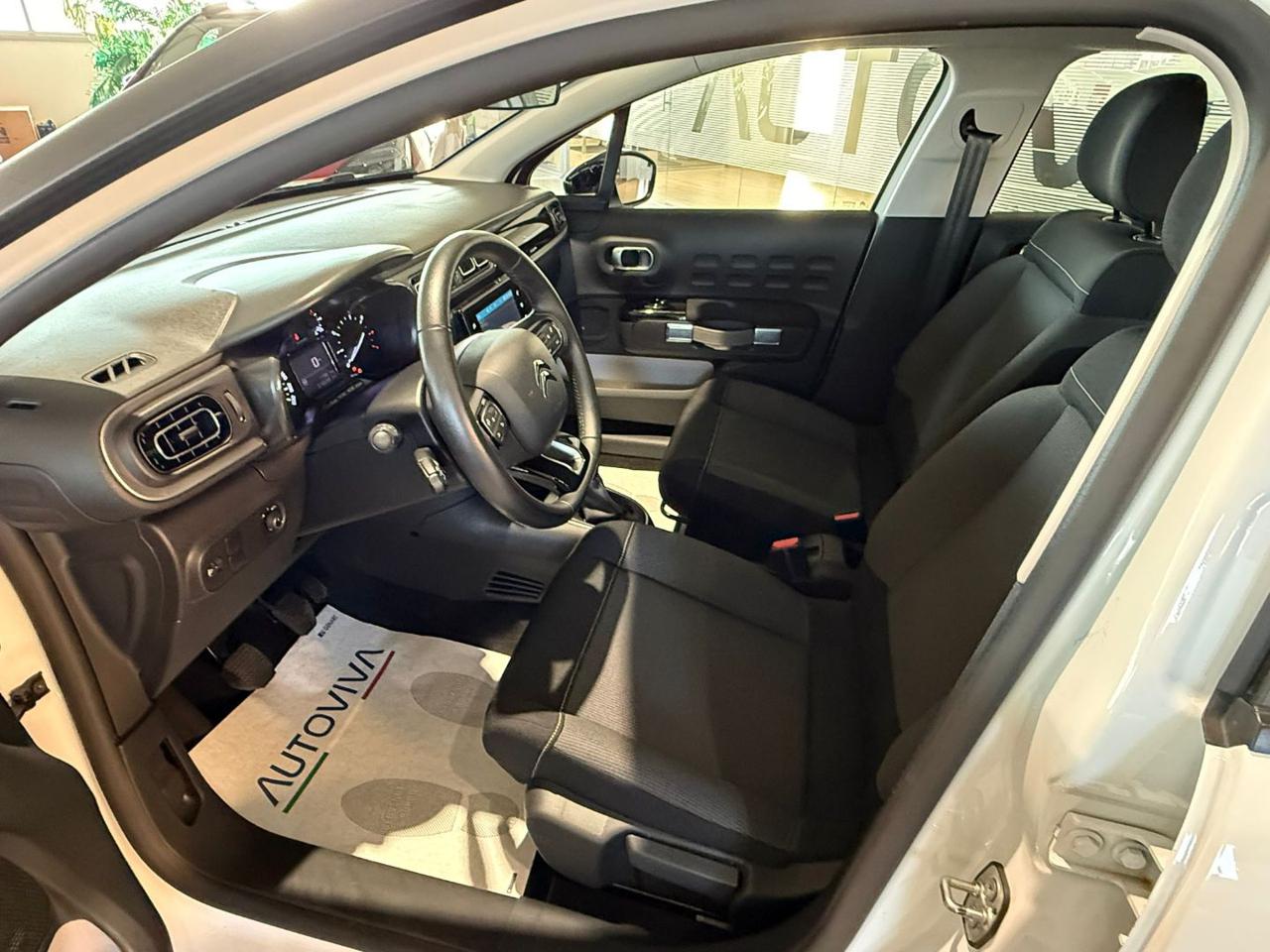 CITROEN C3 PureTech 83 S&S Shine - 8