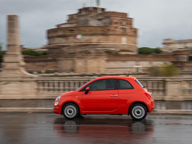 FIAT 500 Rosso pastello