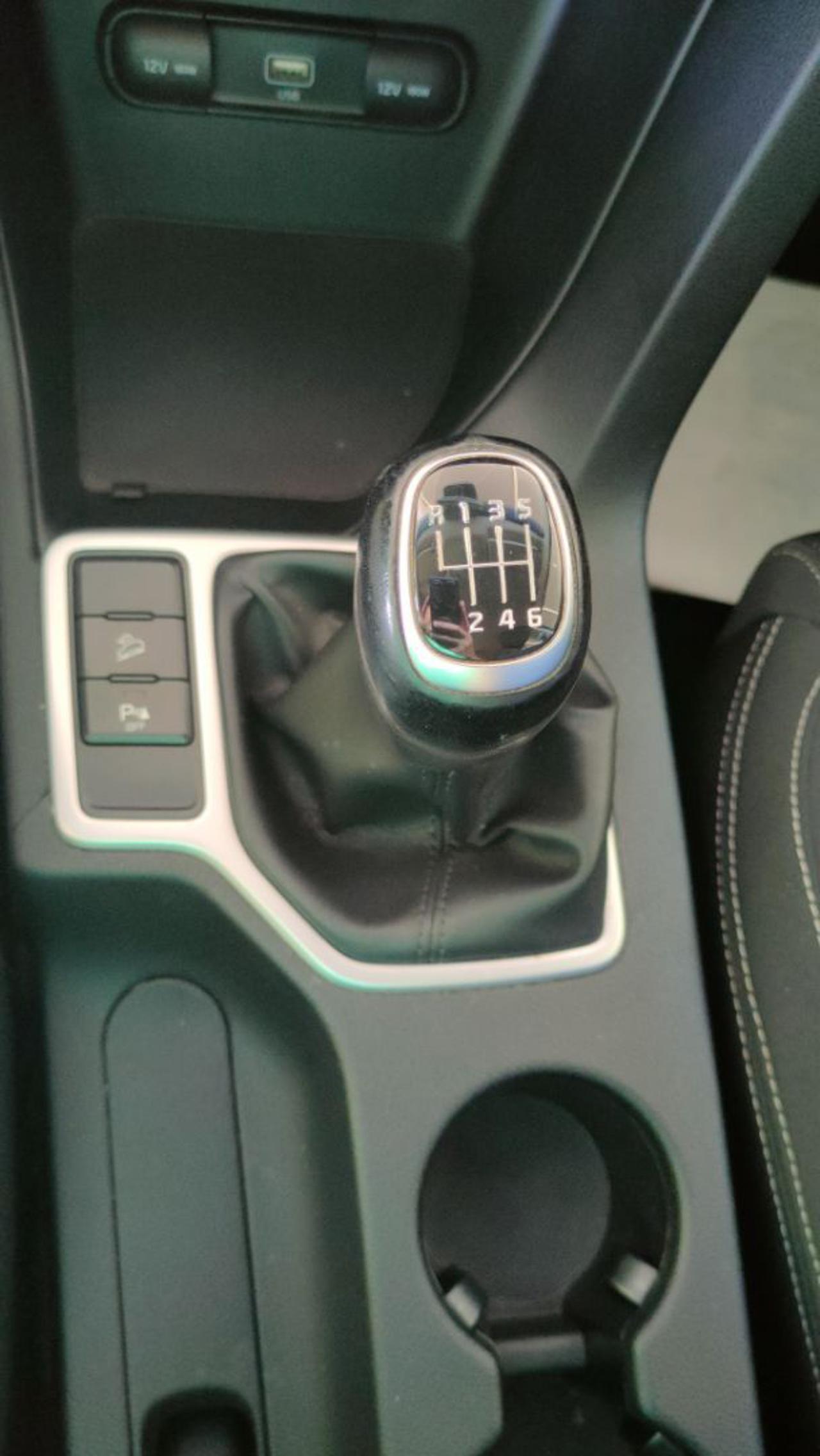 KIA Sportage 1.6 CRDI 136 CV 2WD Mild Hybrid Business Class - 22