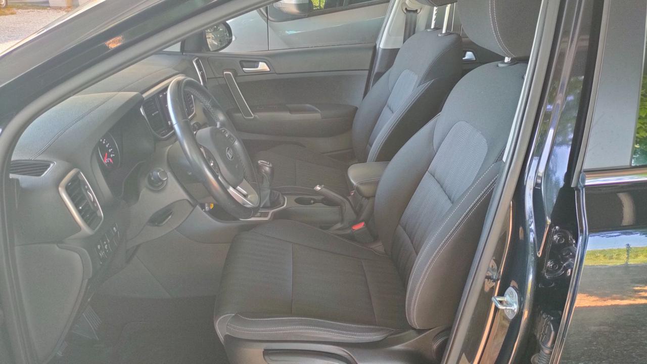 KIA Sportage 1.6 CRDI 136 CV 2WD Mild Hybrid Business Class - 11
