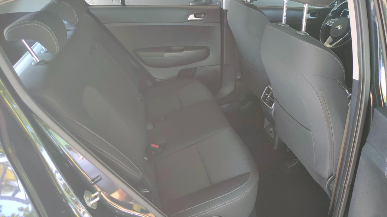 KIA Sportage 1.6 CRDI 136 CV 2WD Mild Hybrid Business Class - 16