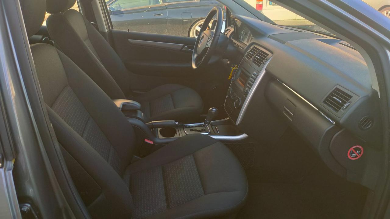 MERCEDES-BENZ B 180 CDI Executive 2.0 109 CV AUTOMATICA - 17