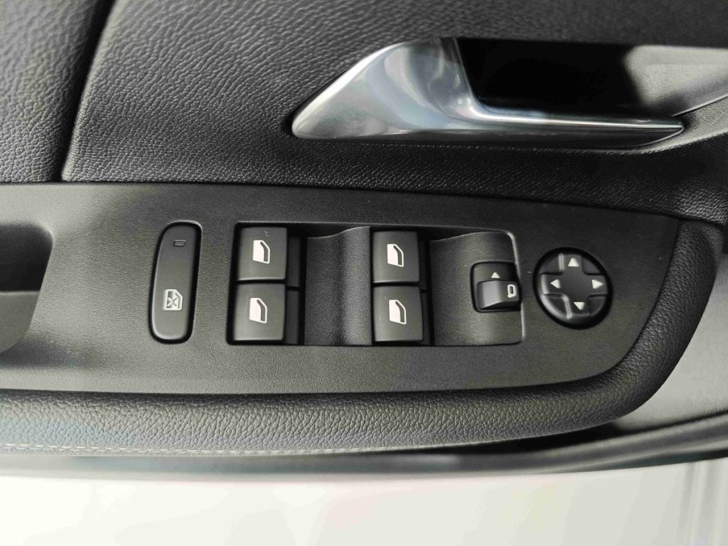 OPEL Mokka 1.2 Turbo 136 CV GS - 18