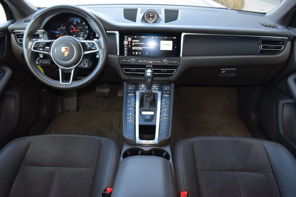 PORSCHE Macan 2.0 - 9