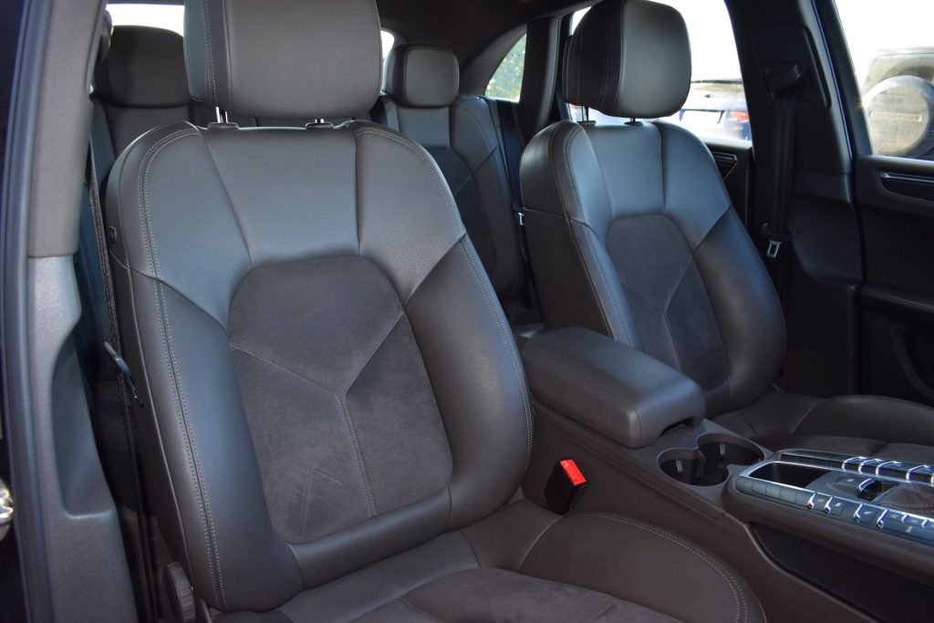 PORSCHE Macan 2.0 - 19