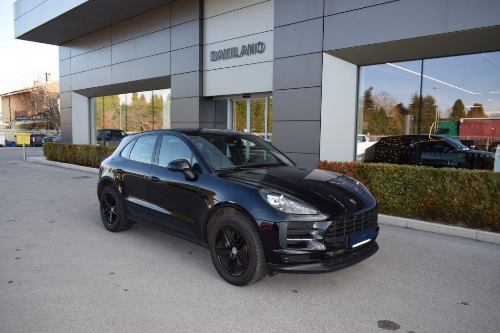 PORSCHE Macan 2.0 - 23