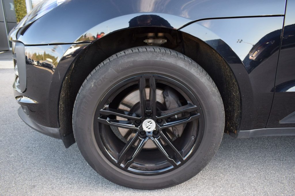 PORSCHE Macan 2.0 - 26
