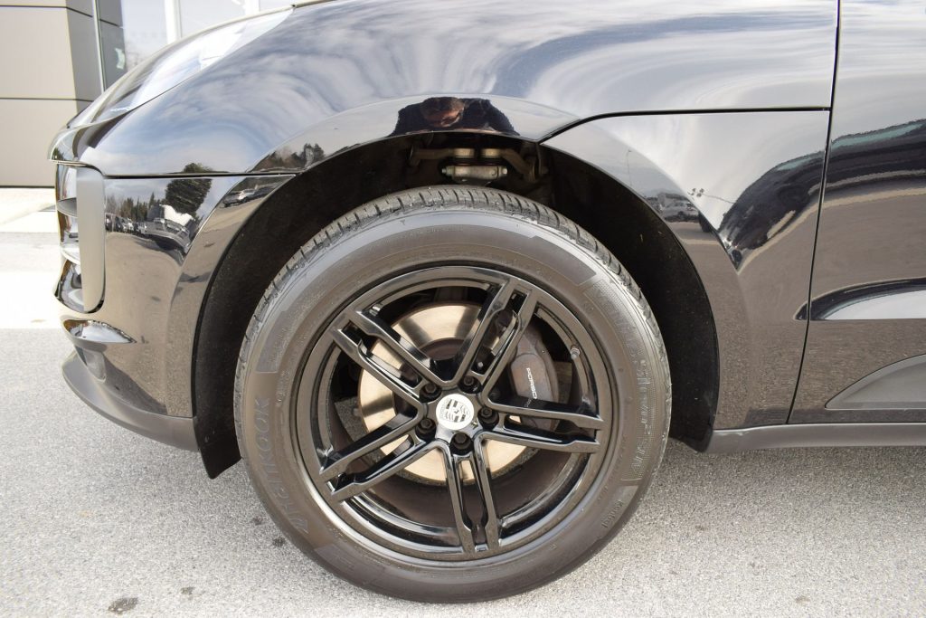 PORSCHE Macan 2.0 - 32