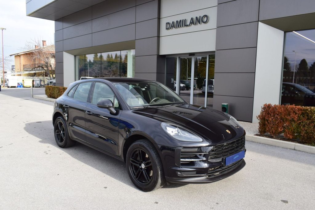 PORSCHE Macan 2.0 - 3