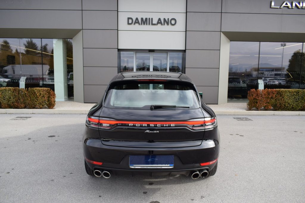 PORSCHE Macan 2.0 - 7