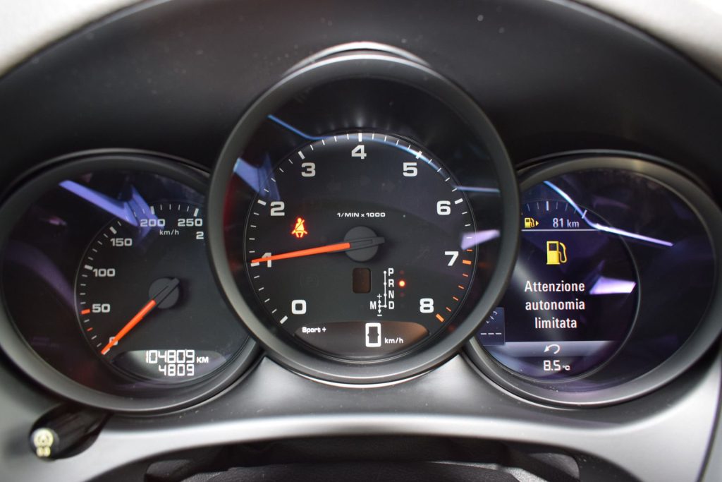 PORSCHE Macan 2.0 - 27