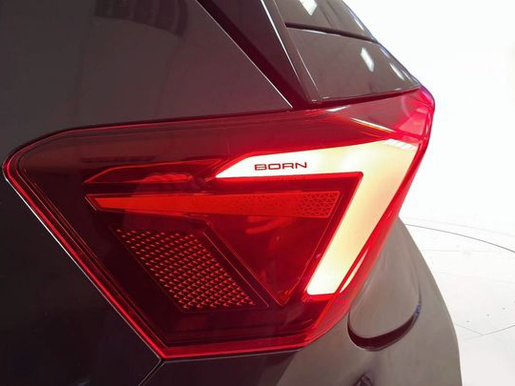CUPRA Born 58kwh - 23