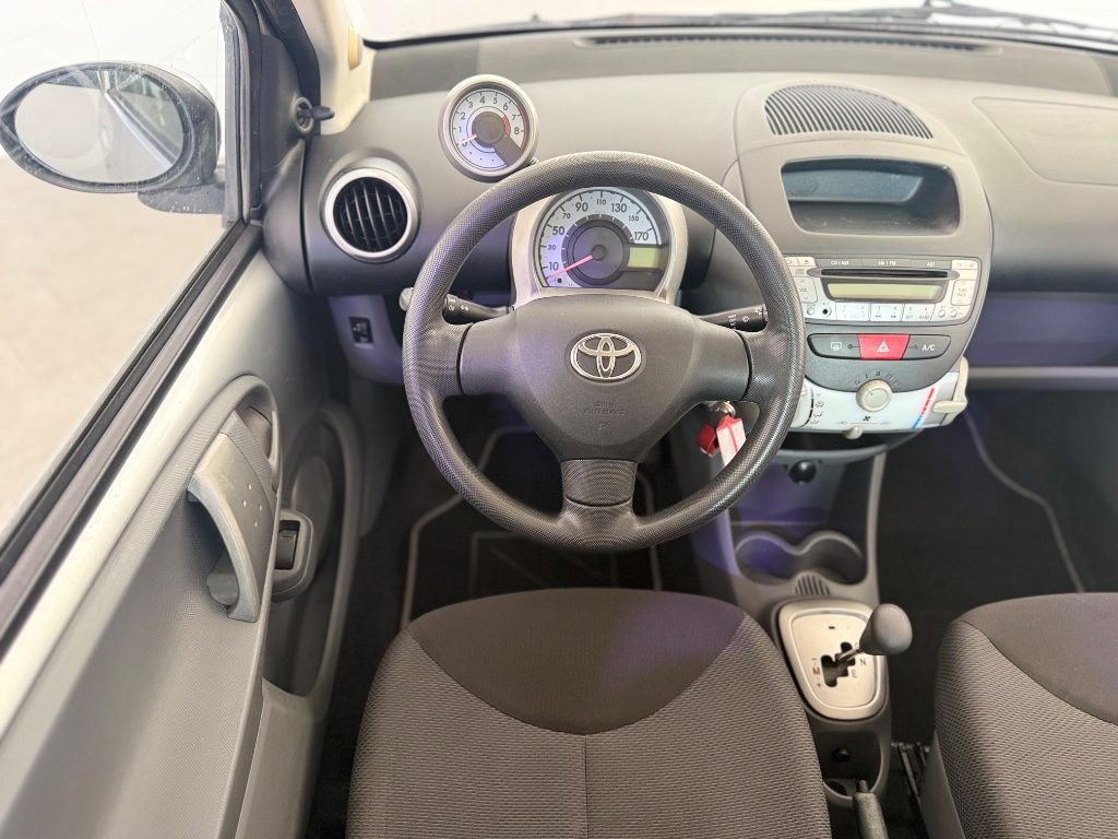 TOYOTA Aygo 1.0 12V VVT-i 5 porte Griffe - 14