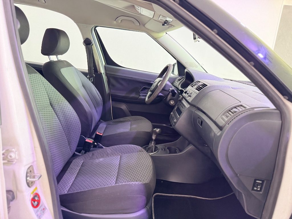 SKODA Roomster 1.2 12V 70CV Style - 8