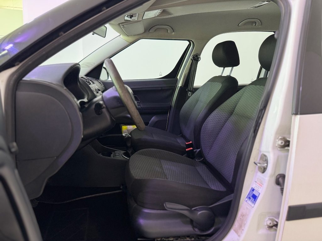 SKODA Roomster 1.2 12V 70CV Style - 5