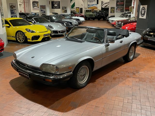JAGUAR XJS Silver metallized