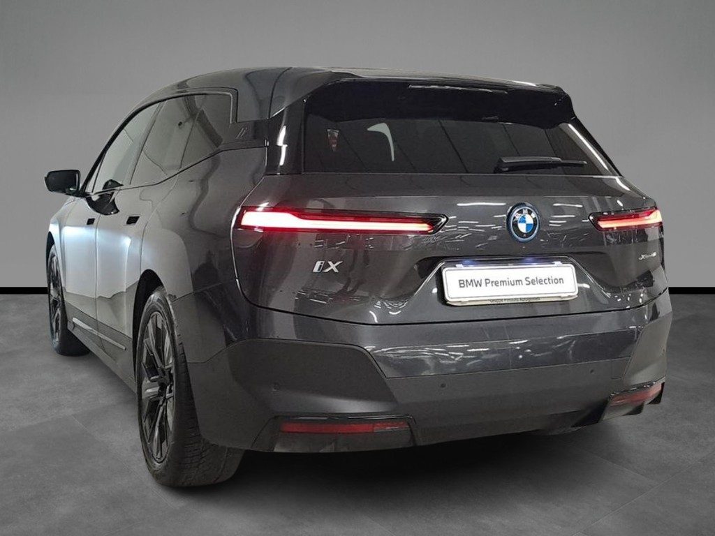 BMW iX xDrive 40 - 4