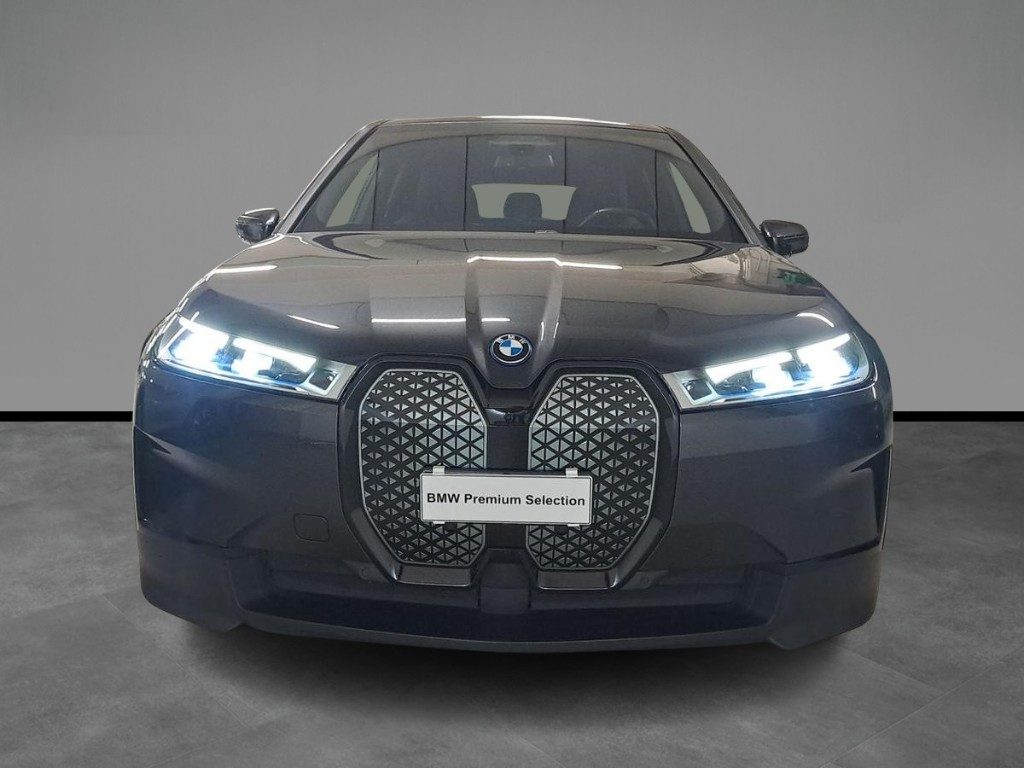 BMW iX xDrive 40 - 19