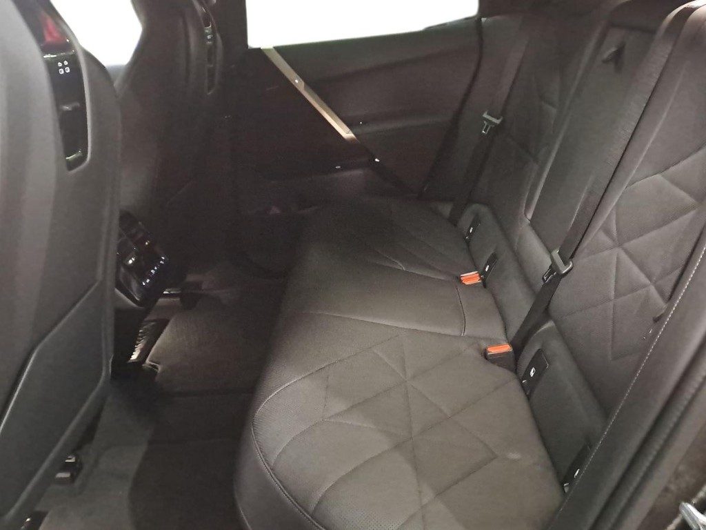 BMW iX xDrive 40 - 9