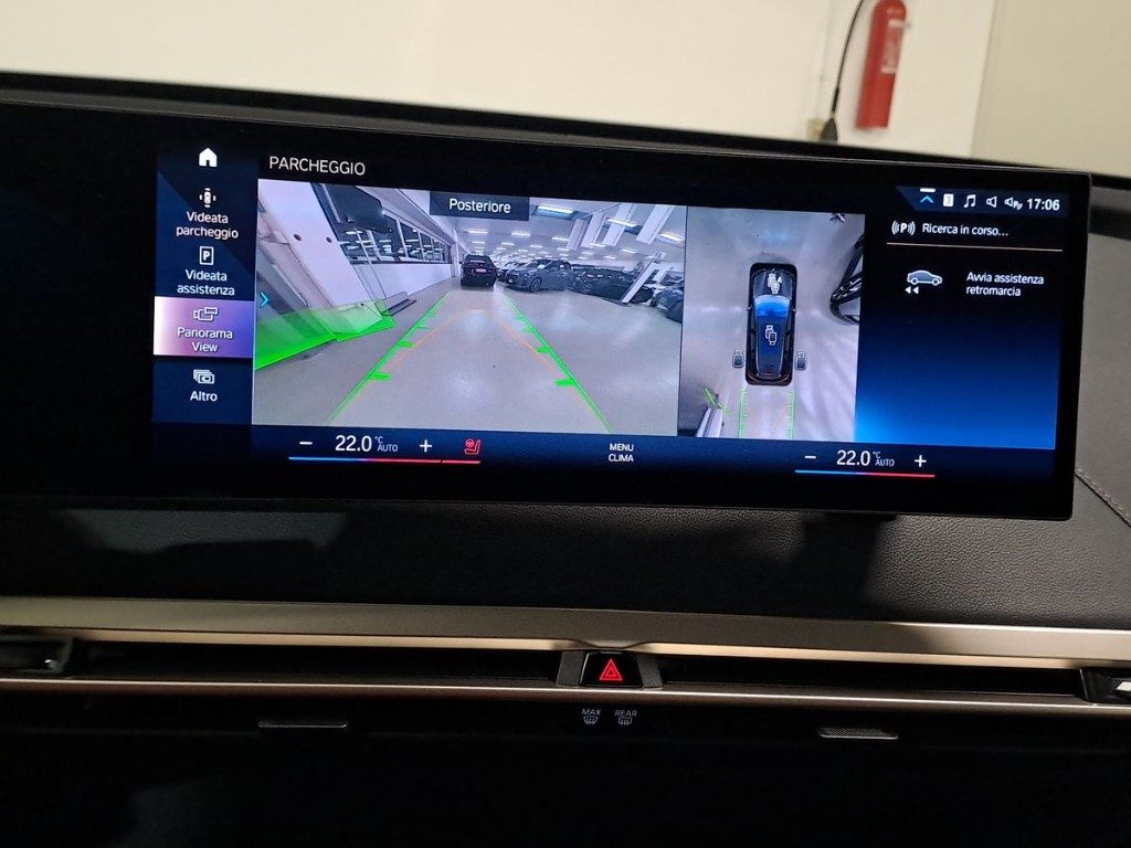 BMW iX xDrive 40 - 12