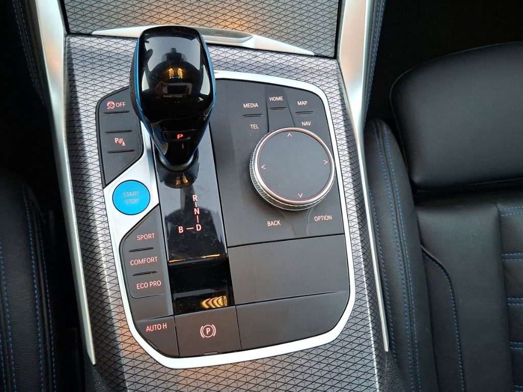 BMW i4 M50 Sport - 14