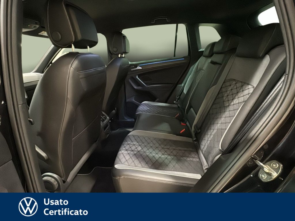VOLKSWAGEN Tiguan 2.0 tdi r-line 150cv dsg - 11